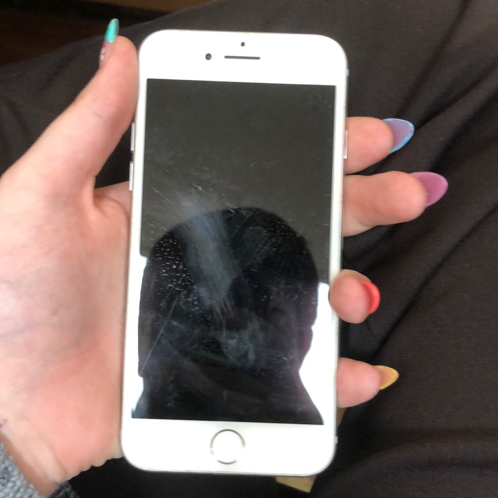iPhone 8